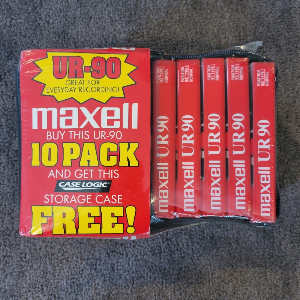 Maxell UR-90 audio cassette tapes